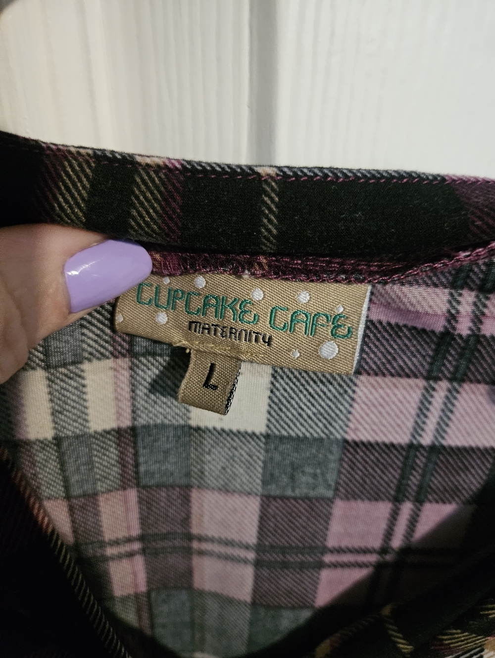Cupcake Cafe Plaid Maternity Tunic Top in Black and Magenta - Picture 2 of 3